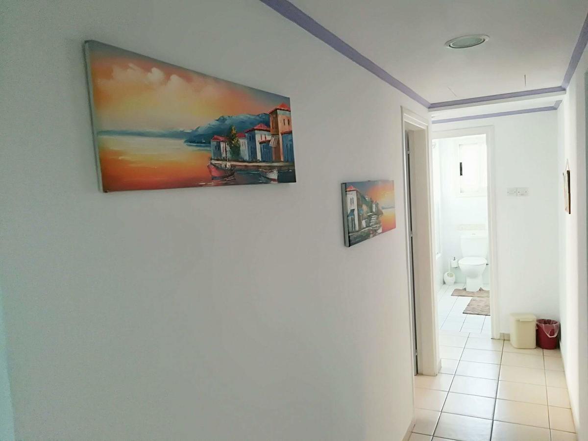 Mike'S Basilica Apartment Paphos Exterior photo